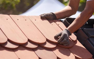 Wincham roof tile contractors